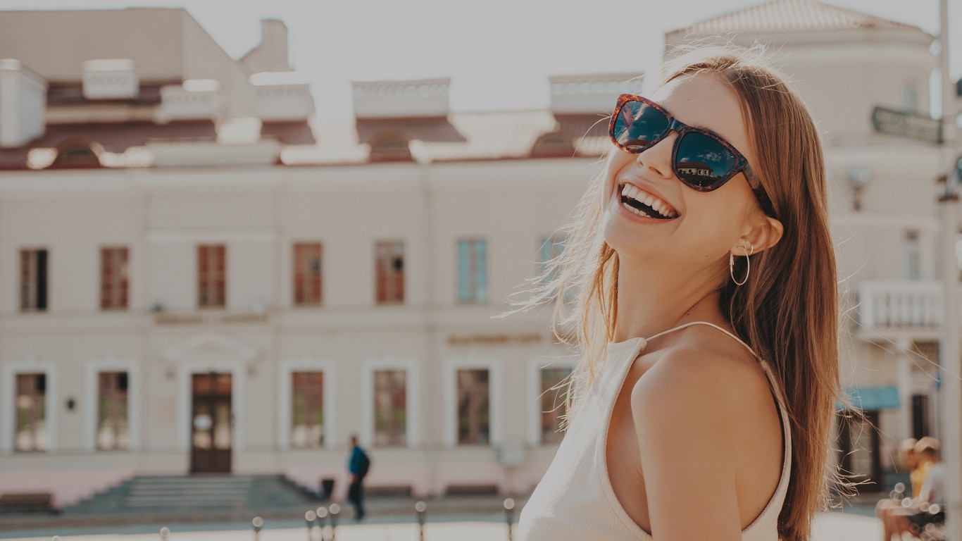 Woman from out of town enjoying the city